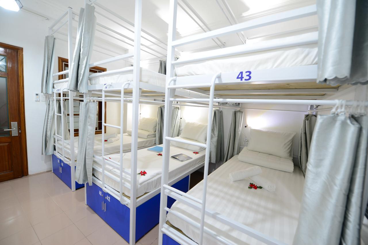 Pillow Backpacker Hostel (Adults Only) Hanoi Eksteriør billede
